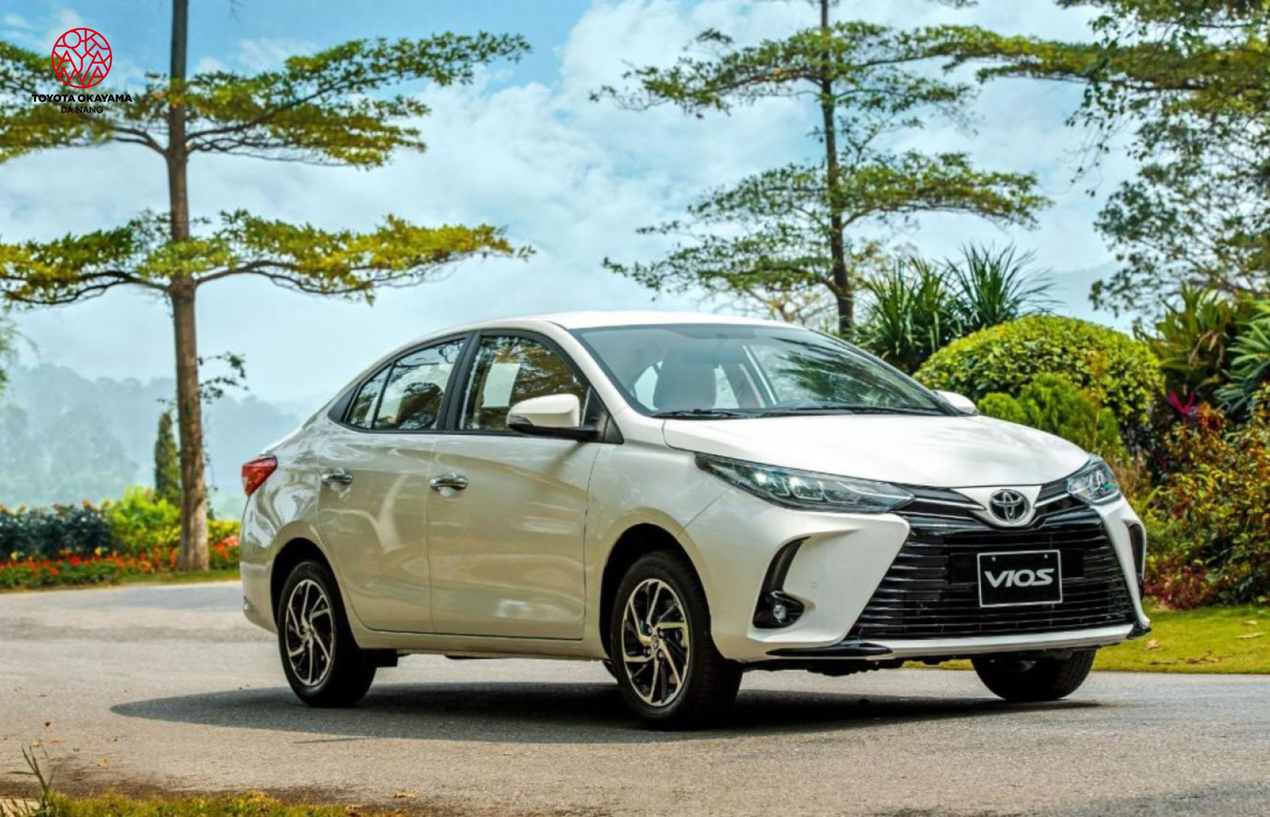 Toyota Vios - Sự tiện ích và hiệu suất gọn gàng trong một chiếc xe đô thị.